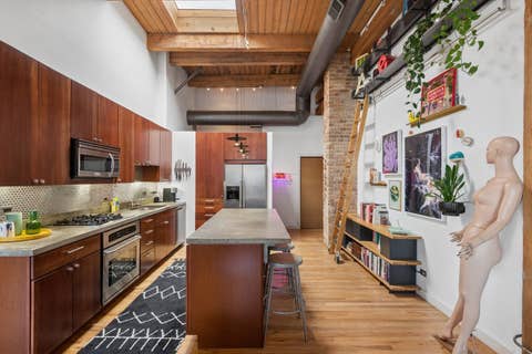Tiny photo for 2401 W Ohio Street #34, Chicago, IL 60612 (MLS # 12722543)