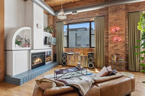 Tiny photo for 2401 W Ohio Street #34, Chicago, IL 60612 (MLS # 12722543)