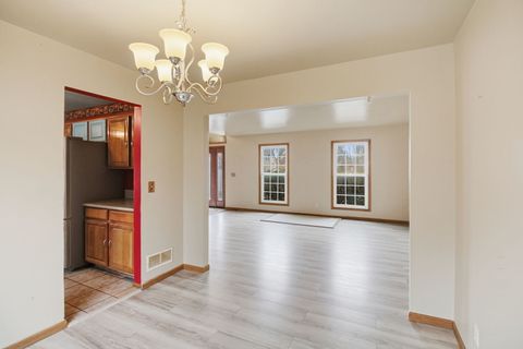 Tiny photo for 1155 Hanover Drive, Batavia, IL 60510 (MLS # 12521839)