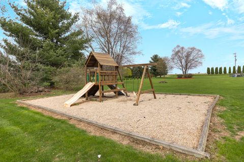 Tiny photo for 11920 Hunterston Drive, Caledonia, IL 61011 (MLS # 12356334)