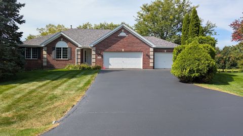 Tiny photo for 11920 Hunterston Drive, Caledonia, IL 61011 (MLS # 12356334)