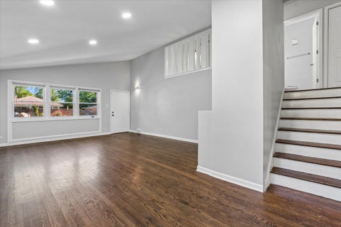 Tiny photo for 15218 Hastings Drive, Dolton, IL 60419 (MLS # 12792375)