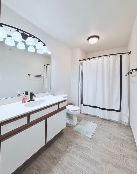 Tiny photo for 213 E Price Street #202, Eldridge, IA 52748 (MLS # 12548831)