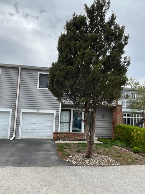 484 POPLAR Drive 1 Wheeling IL 60090