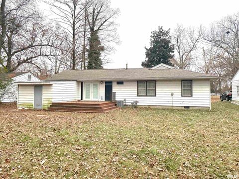 Tiny photo for 1206 W Chautauqua Street, Carbondale, IL 62901 (MLS # EB460671)