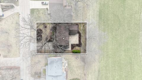 Tiny photo for 3720 44th Street, Rock Island, IL 61201 (MLS # 12601003)