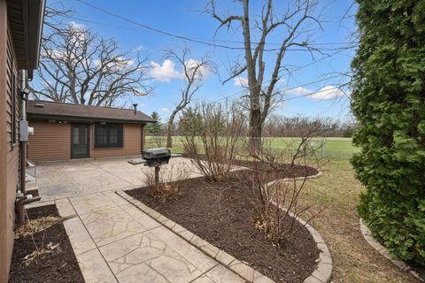 Tiny photo for 3720 44th Street, Rock Island, IL 61201 (MLS # 12601003)