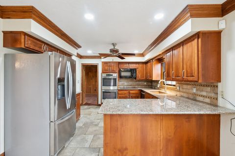 Tiny photo for 3720 44th Street, Rock Island, IL 61201 (MLS # 12601003)