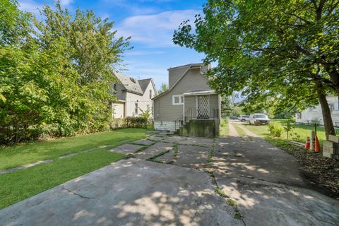 Tiny photo for 11548 S State Street, Chicago, IL 60628 (MLS # 12482188)