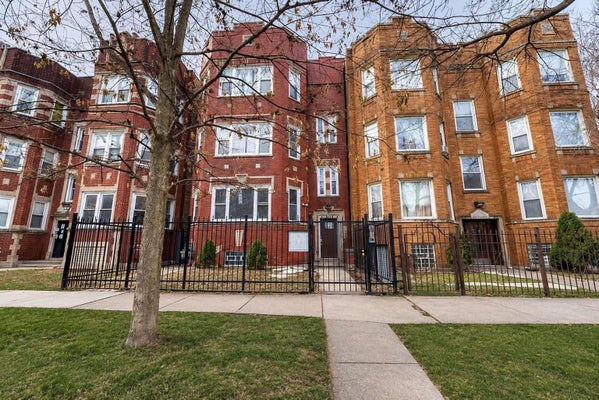 7944 S ELLIS AVE APT 1, CHICAGO, IL 60619 - Image 55ec6d4e3eff5a4e5756f1ce9616a252/1552978254