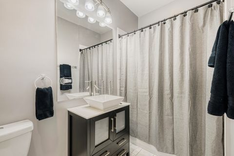 Tiny photo for 4248 S Drexel Boulevard #3S, Chicago, IL 60653 (MLS # 12582473)