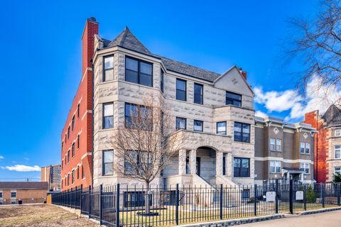 Tiny photo for 4248 S Drexel Boulevard #3S, Chicago, IL 60653 (MLS # 12582473)