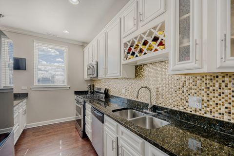 Tiny photo for 4248 S Drexel Boulevard #3S, Chicago, IL 60653 (MLS # 12582473)