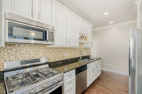 Tiny photo for 4248 S Drexel Boulevard #3S, Chicago, IL 60653 (MLS # 12582473)
