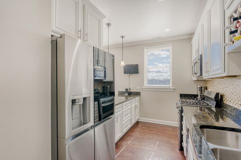 Tiny photo for 4248 S Drexel Boulevard #3S, Chicago, IL 60653 (MLS # 12582473)