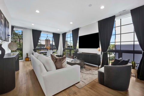 Tiny photo for 1833 N Larrabee Street #2, Chicago, IL 60614 (MLS # 12760212)