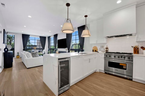 Tiny photo for 1833 N Larrabee Street #2, Chicago, IL 60614 (MLS # 12760212)