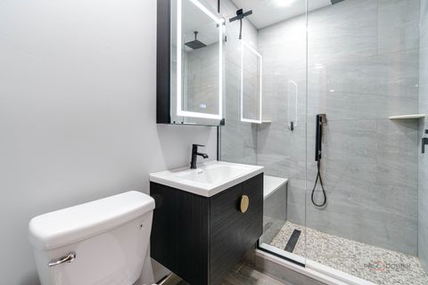 Tiny photo for 701 Thomas Court, Mundelein, IL 60060 (MLS # 12505885)