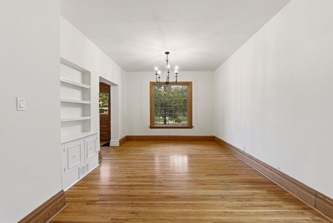 Tiny photo for 9748 S Vanderpoel Avenue, Chicago, IL 60643 (MLS # 12505401)