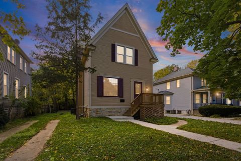 Tiny photo for 9748 S Vanderpoel Avenue, Chicago, IL 60643 (MLS # 12505401)