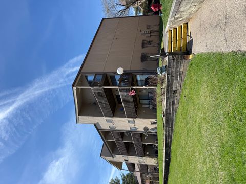 Tiny photo for 58 Vail Colony #9, Fox Lake, IL 60020 (MLS # 12618961)