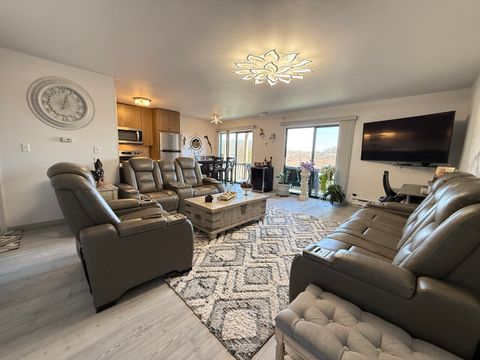 Tiny photo for 58 Vail Colony #9, Fox Lake, IL 60020 (MLS # 12618961)