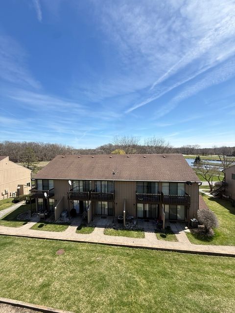 Tiny photo for 58 Vail Colony #9, Fox Lake, IL 60020 (MLS # 12618961)