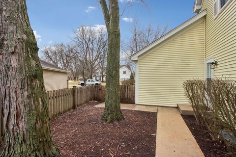 Tiny photo for 808 Shiloh Circle, Naperville, IL 60540 (MLS # 12584205)