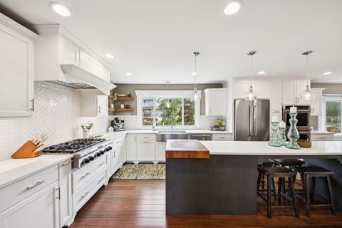 Tiny photo for 808 Shiloh Circle, Naperville, IL 60540 (MLS # 12584205)