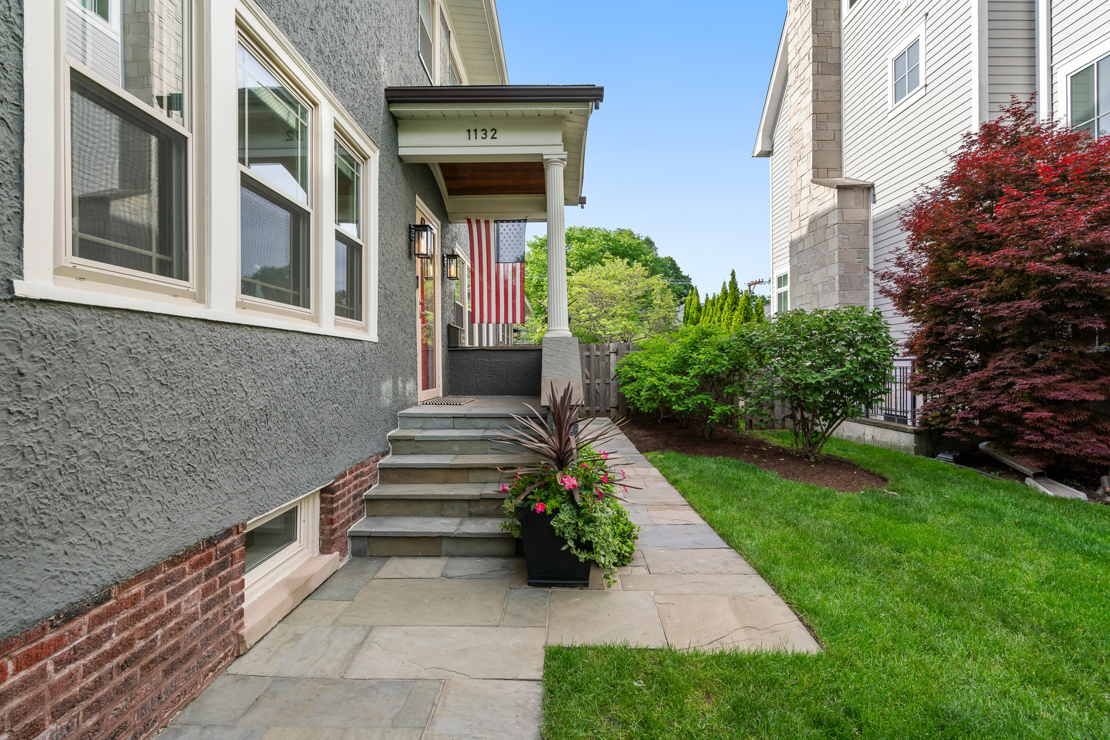 1132 Ashland Avenue