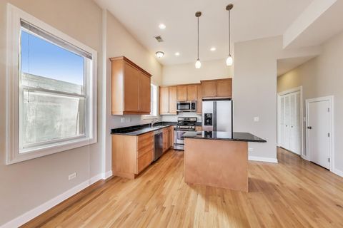 Tiny photo for 1440 N MAPLEWOOD Avenue #3S, Chicago, IL 60622 (MLS # 12600309)