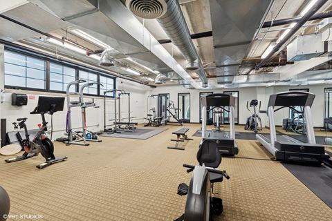 Tiny photo for 811 W 15th Place #513, Chicago, IL 60608 (MLS # 12516653)