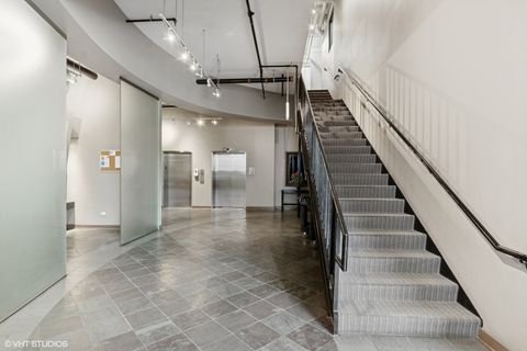 Tiny photo for 811 W 15th Place #513, Chicago, IL 60608 (MLS # 12516653)