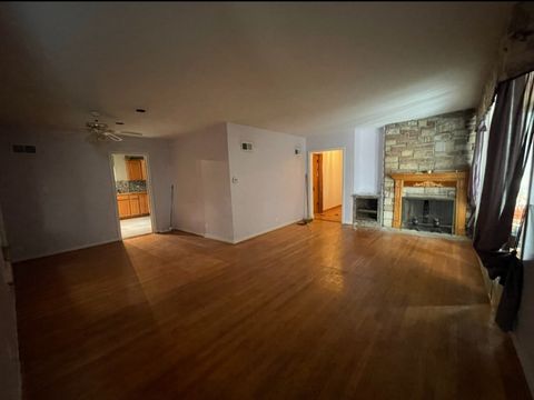 Tiny photo for Chicago, IL 60617 (MLS # 12528932)