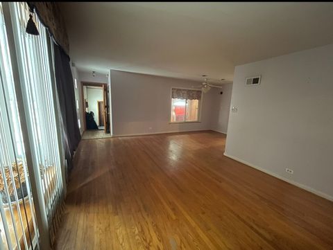 Tiny photo for Chicago, IL 60617 (MLS # 12528932)