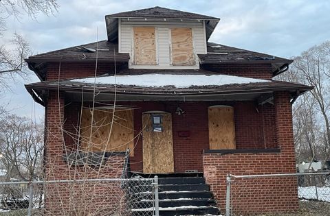 302 E 134th Street Chicago IL 60827