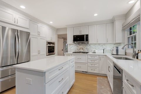 Tiny photo for 1134 Oakview Drive, Wheaton, IL 60187 (MLS # 12778962)