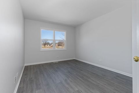 Tiny photo for 720 Hoover Drive, Carol Stream, IL 60188 (MLS # 12586248)