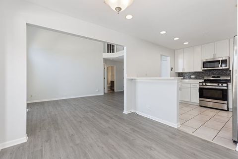 Tiny photo for 720 Hoover Drive, Carol Stream, IL 60188 (MLS # 12586248)