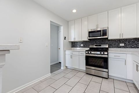 Tiny photo for 720 Hoover Drive, Carol Stream, IL 60188 (MLS # 12586248)