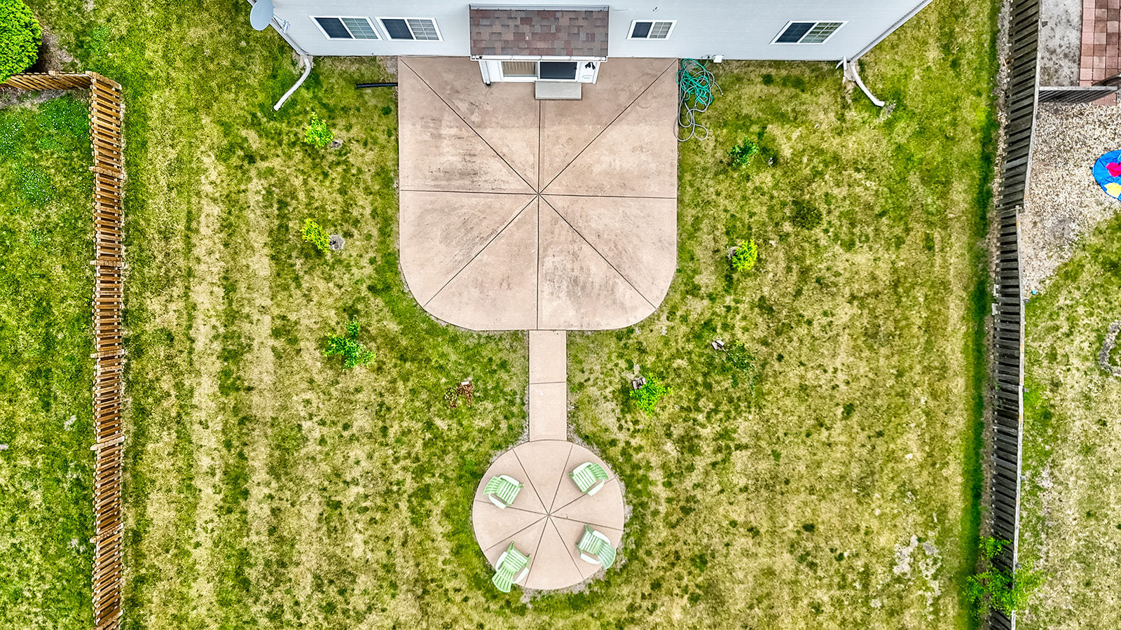915 Angelica Circle