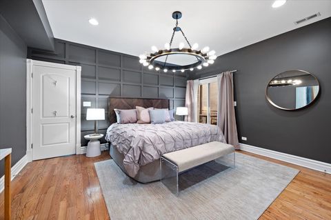 Tiny photo for 744 W Cornelia Avenue #2W, Chicago, IL 60657 (MLS # 12540432)