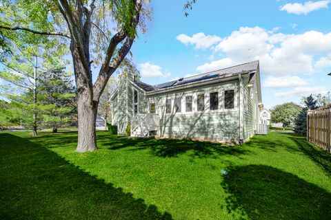 Tiny photo for 2161 Burnham Court, Algonquin, IL 60102 (MLS # 12584547)