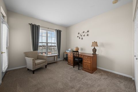 Tiny photo for 3135 Town Square Drive #407, Rolling Meadows, IL 60008 (MLS # 12594547)