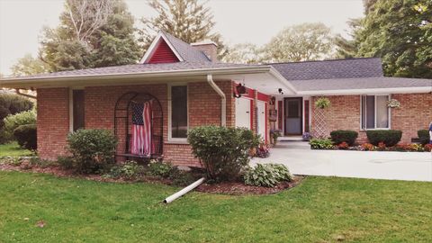 Photo of 42W490 Kedeka Road, Sugar Grove, IL 60554 (MLS # 12387489)