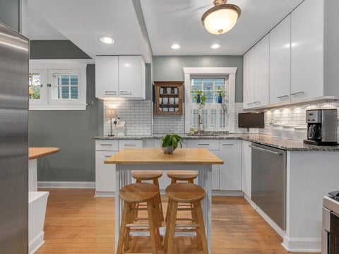 Tiny photo for 445 N Kensington Avenue, La Grange Park, IL 60526 (MLS # 12783839)