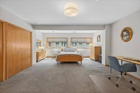 Tiny photo for 609 South Boulevard #E, Oak Park, IL 60302 (MLS # 12675801)