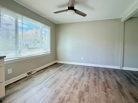 Tiny photo for 2704 Myang Avenue, McHenry, IL 60050 (MLS # 12590496)