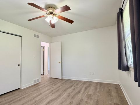 Tiny photo for 2704 Myang Avenue, McHenry, IL 60050 (MLS # 12590496)