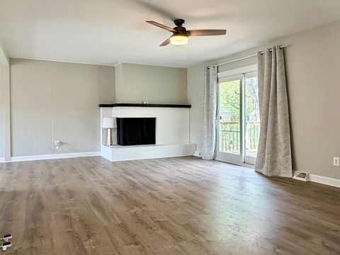 Tiny photo for 2704 Myang Avenue, McHenry, IL 60050 (MLS # 12590496)